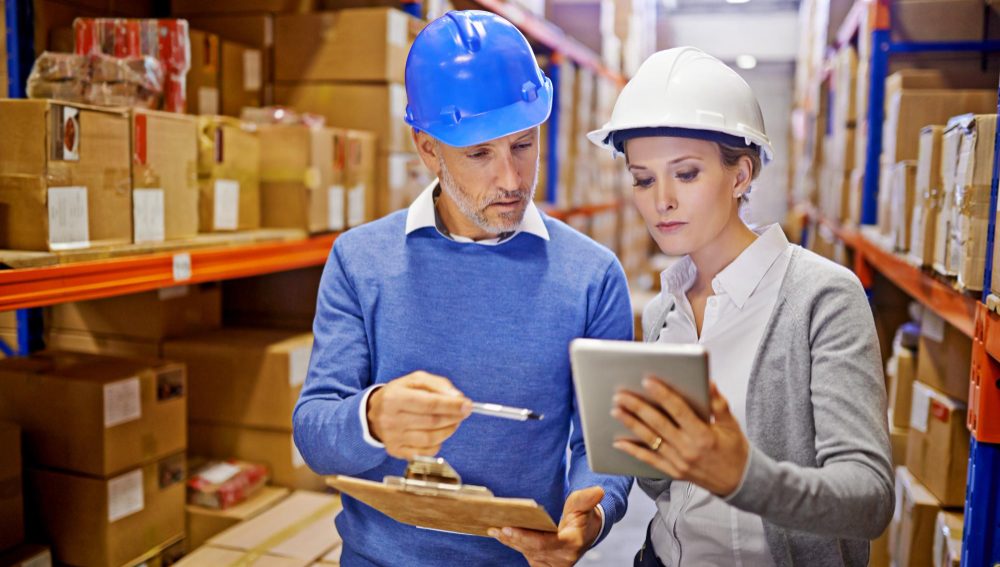 Gestión de inventario en empresas chilenas con ERP durante temporada alta.